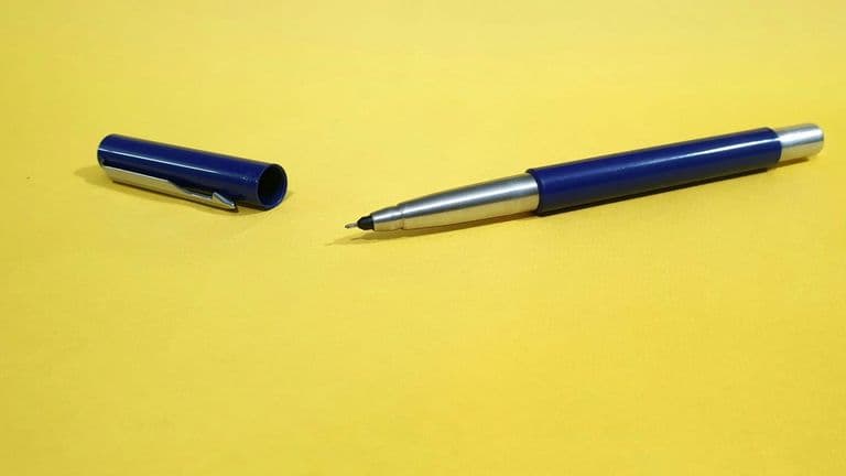 Claire Foy Sparks Debate After Refusing to Sign Autograph With Blue Pen
