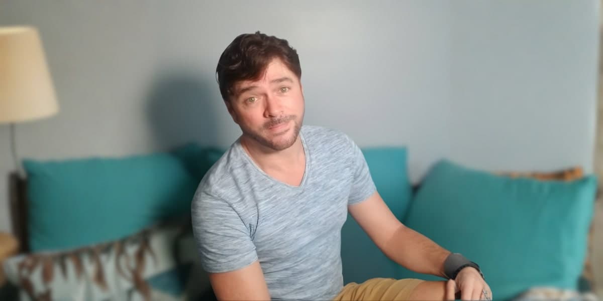 Chris Gibson, esthetician and wellness coach, promoting holistic skincare and natural beauty through personalized routines and wellness-focused supplements.