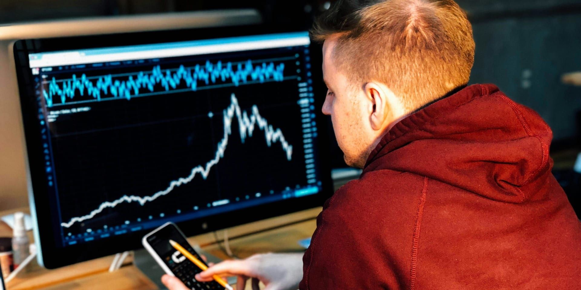 Markets React to Weak Jobs Data and New Tariffs Amid Investor Uncertainty