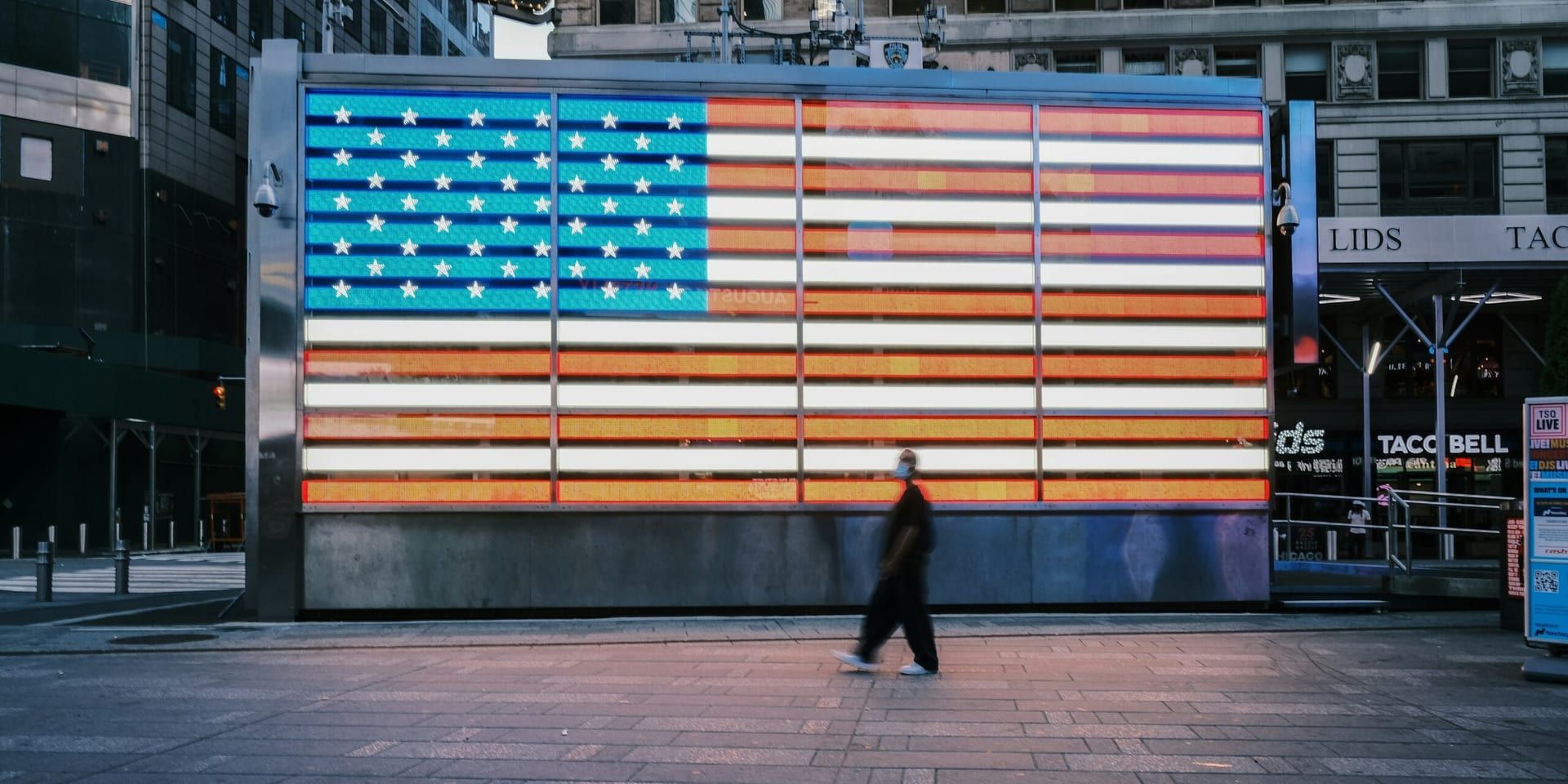 US Economy Exhibits Resilience with Strong Q2 Growth in 2025