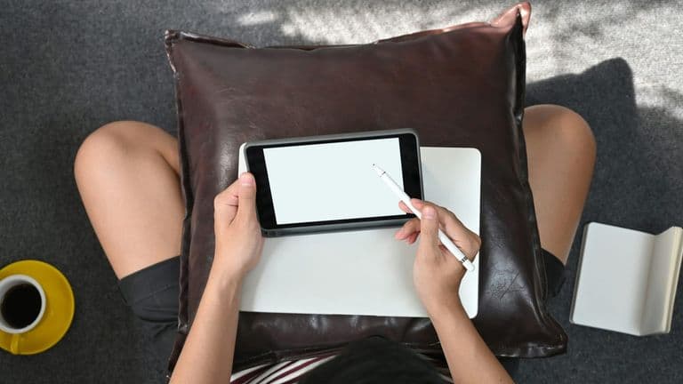 Amazon Unveils Next-Gen Alexa+ Chatbot and New Kindle Scribe Tablets