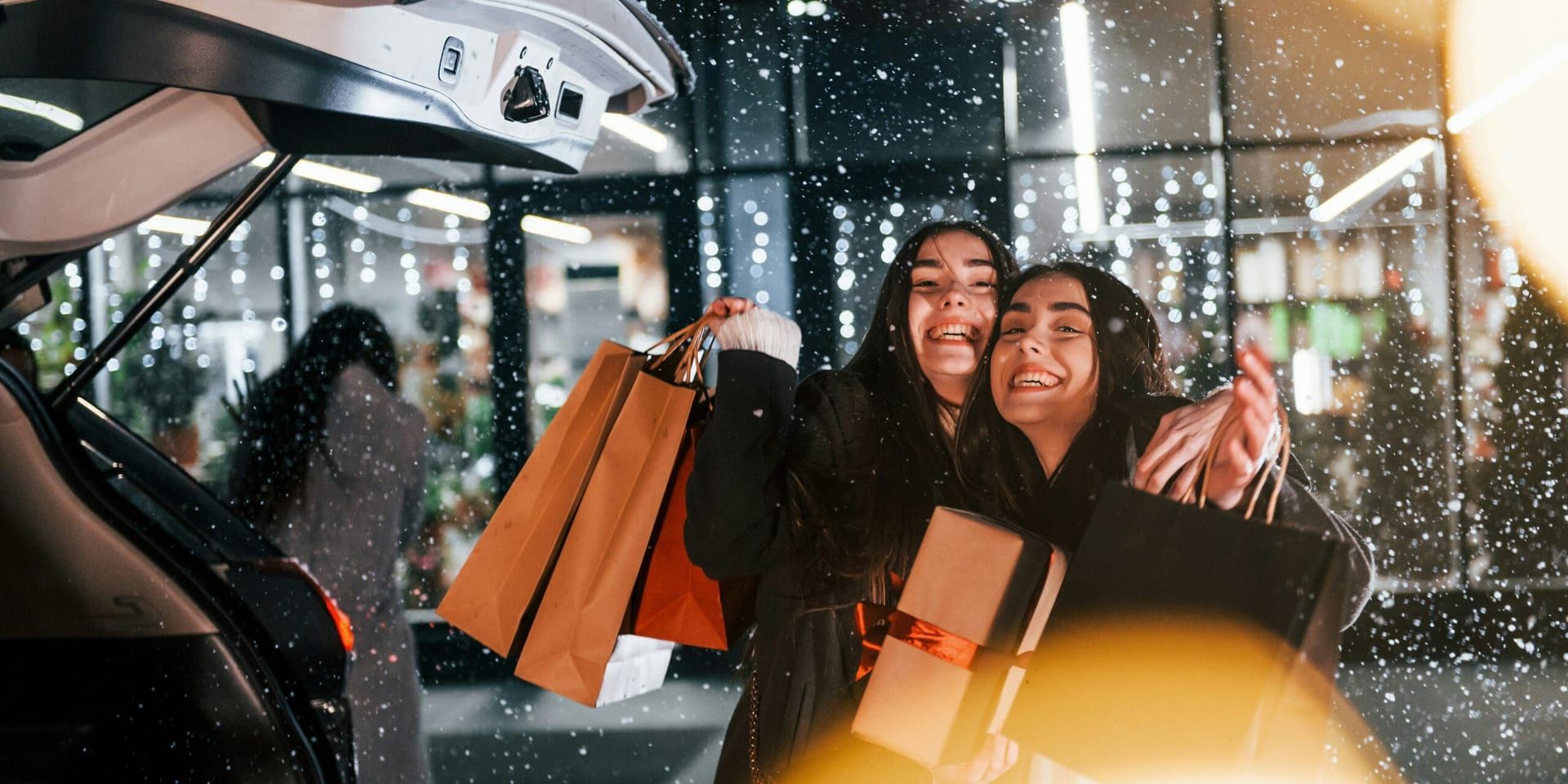 Post-Holiday Shopping Frenzy: Americans Capitalize on Deep Discounts Nationwide