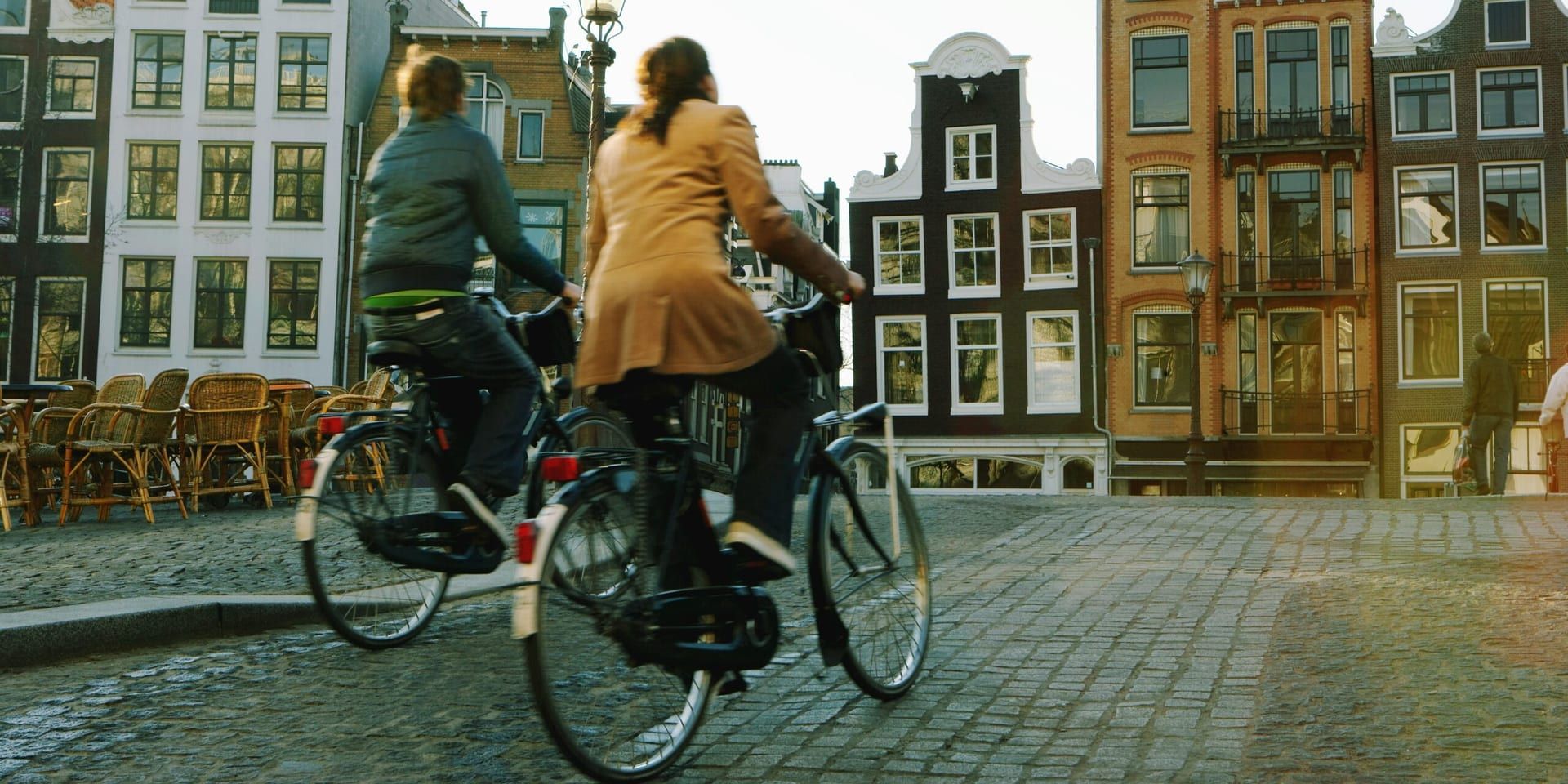 Gap and Béis Launch Smart Travel Collection for the Modern Traveler