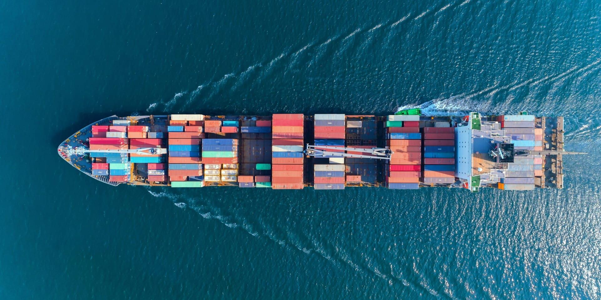 US Business Activity Improves in May Amid Tariff Challenges