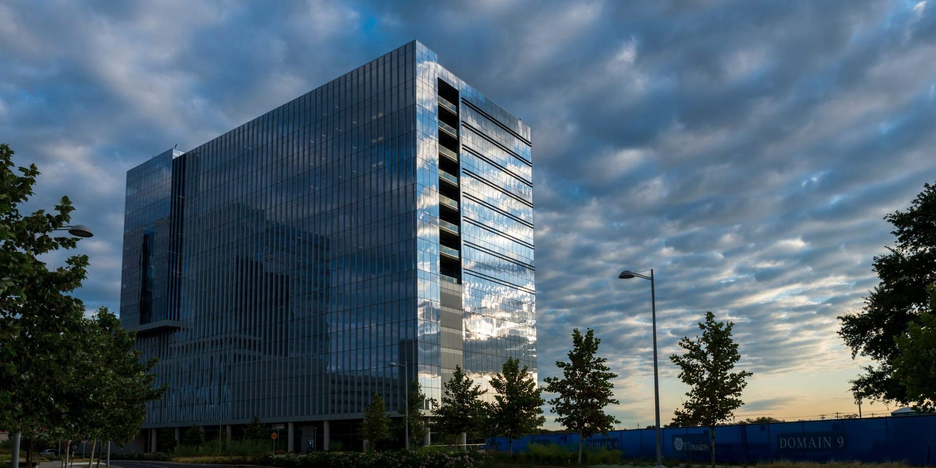 Palantir Technologies Hits Record High Amid Federal AI Software Adoption