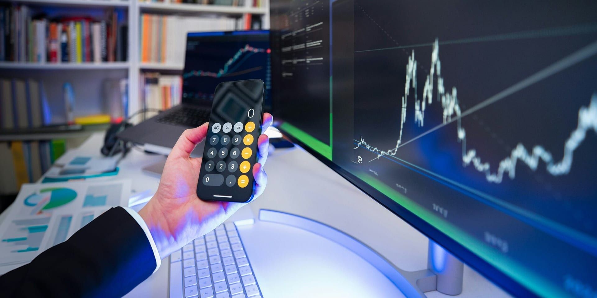High-Growth Tech Stocks Remain in Market Spotlight Amid Rising Policy and Capital Pressures