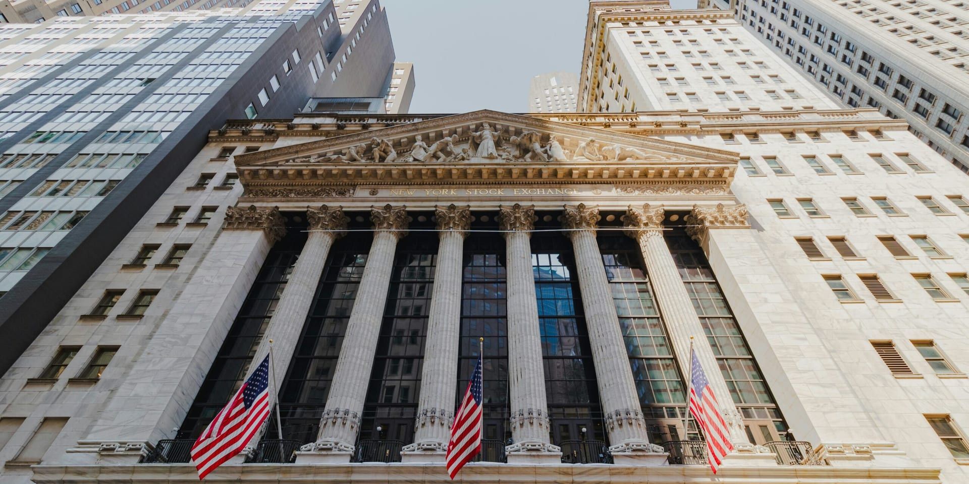 U.S. Stock Markets Rally Following Court Ruling on Tariffs