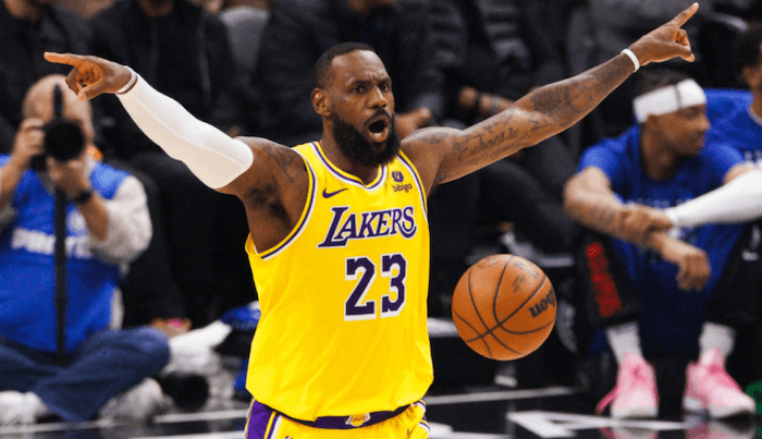 Lebron james makes history becomes first nba player with 40000 career regular season points