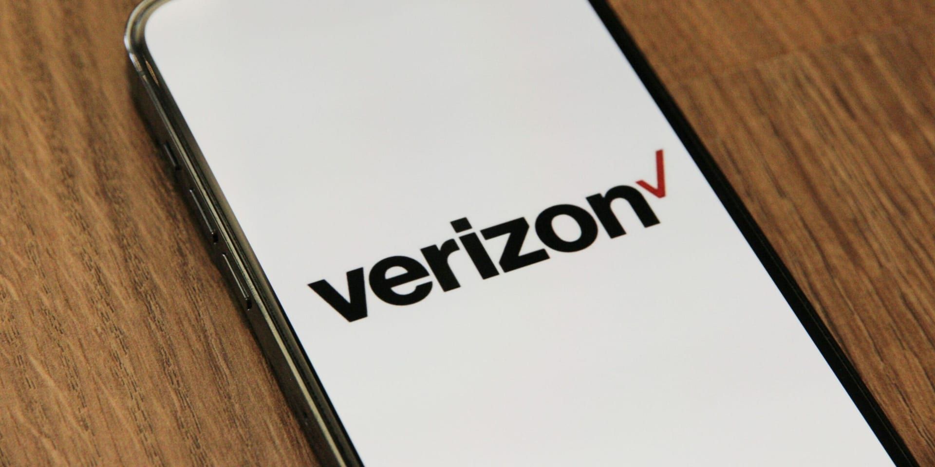 Verizon Reports Fourth-Quarter 2025 Results Amid Market Volatility