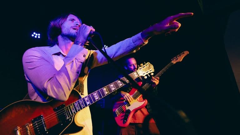 The Rise of Virtual Concerts: How Technology is Transforming Live Music in 2025