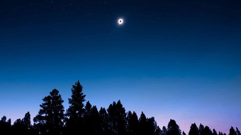 August’s Rare Planet Parade Lights Up U.S. Mornings