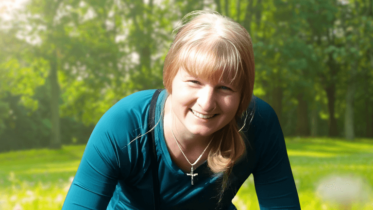 Laura Vosika’s The Blue Bells Chronicles blends time travel, historical fiction, and personal transformation, set in medieval Scotland and modern times.